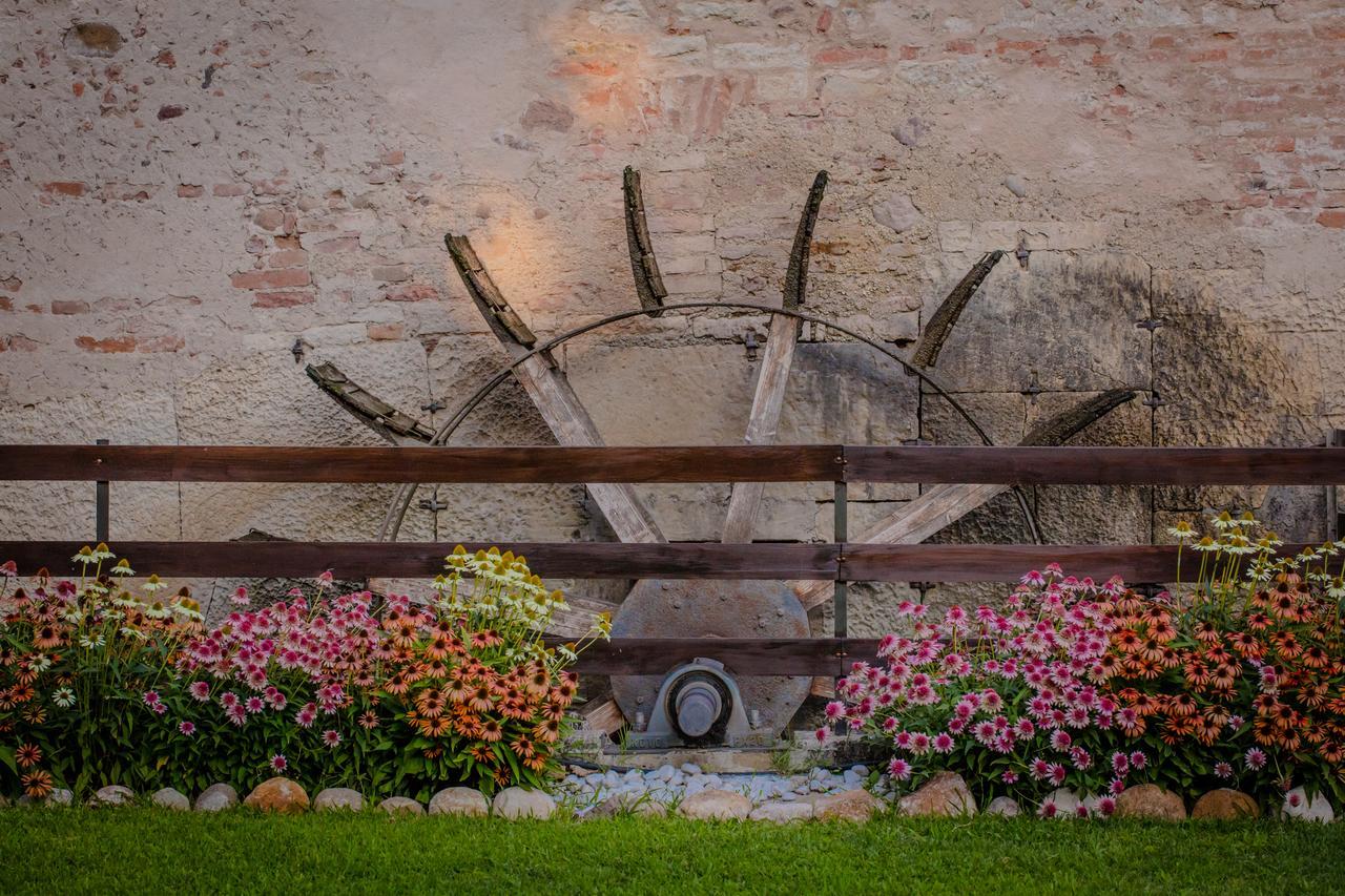 Agriturismo Villa Dei Mulini Volta Mantovana Esterno foto